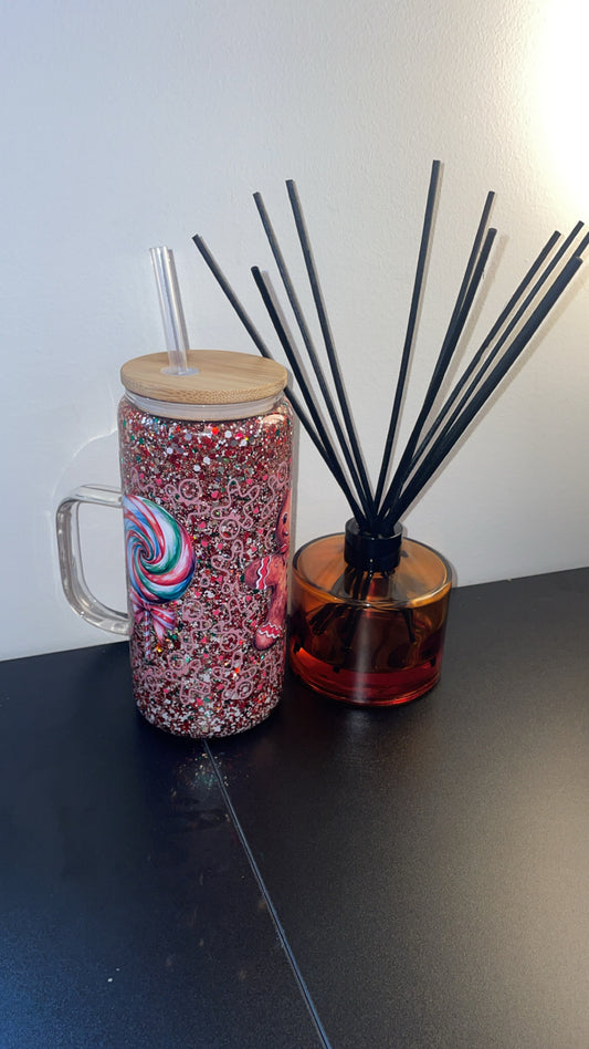 15oz Glass Tumbler with Handle ~ Gingerbread