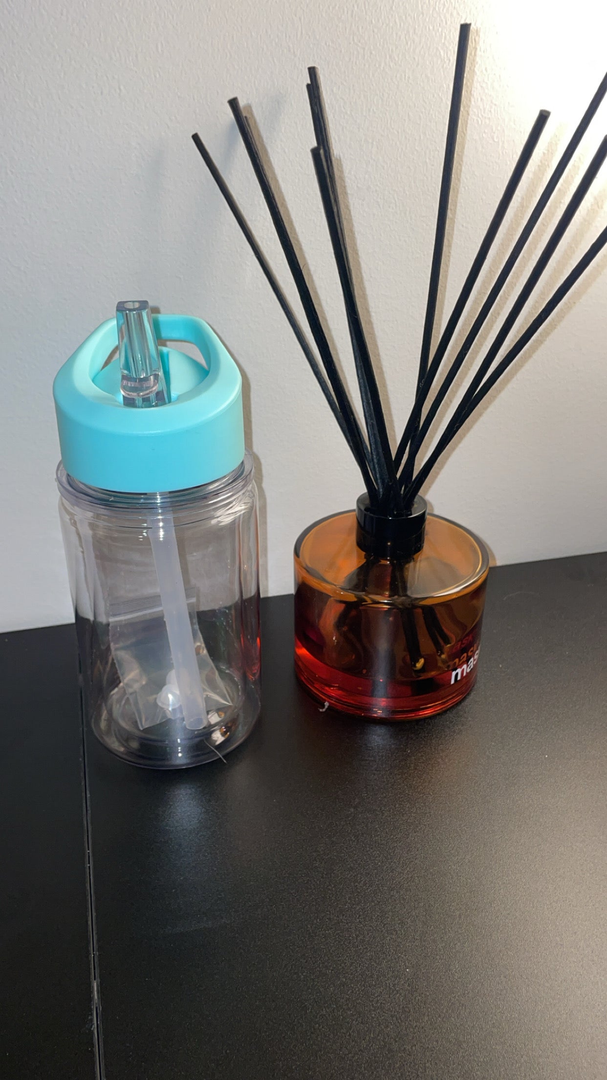 10oz Custom Water Bottle - Coloured Lids