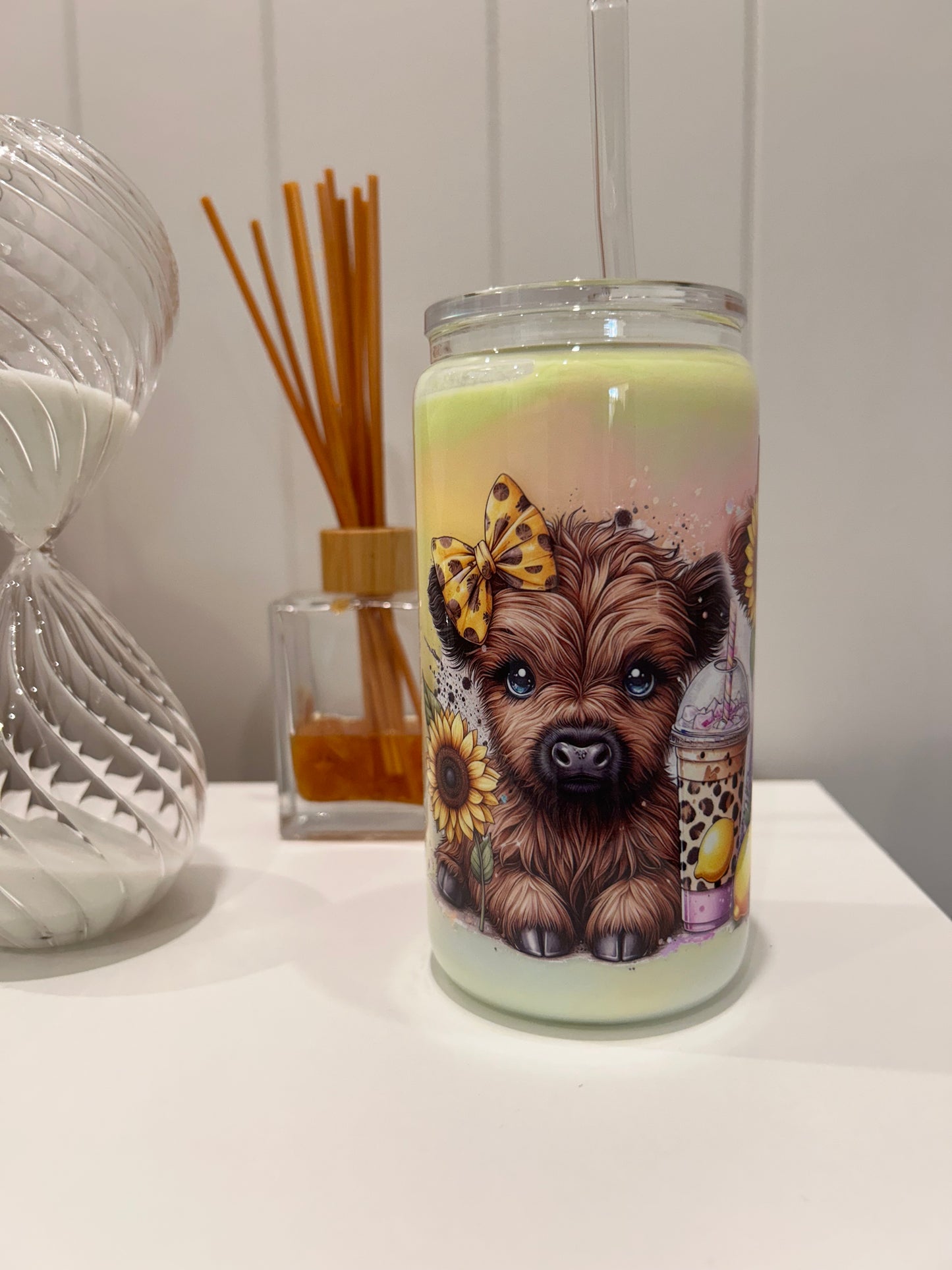 12oz Glass Milkshake ~ Highland cow & Bubble Tea