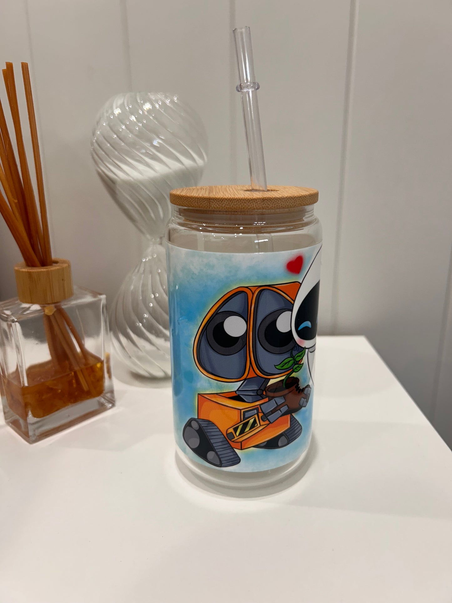 16oz Pre-made Glass Libby ~ Wall-E & Eve