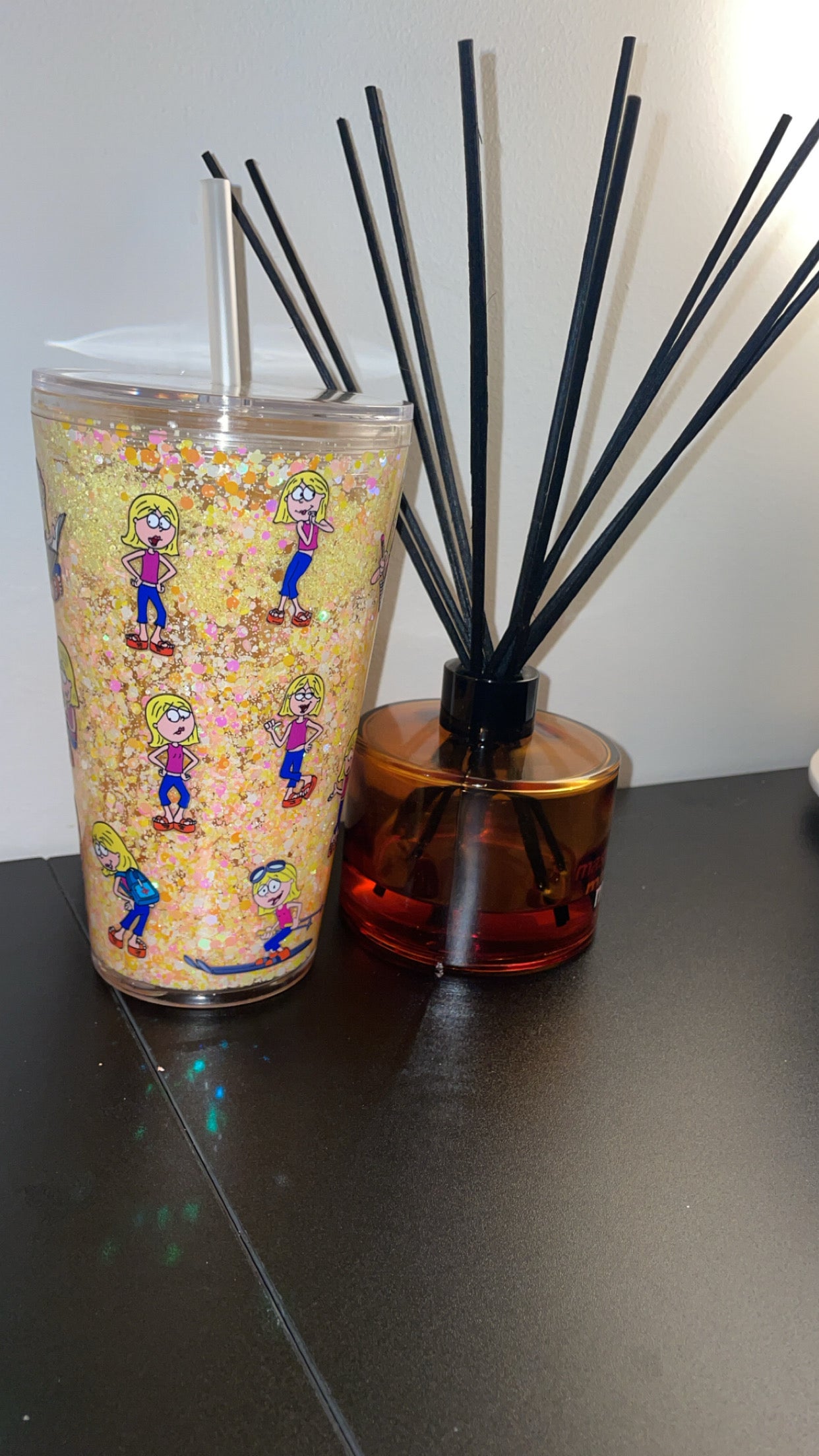 16oz Tapered Acrylic ~ Lizzie McGuire