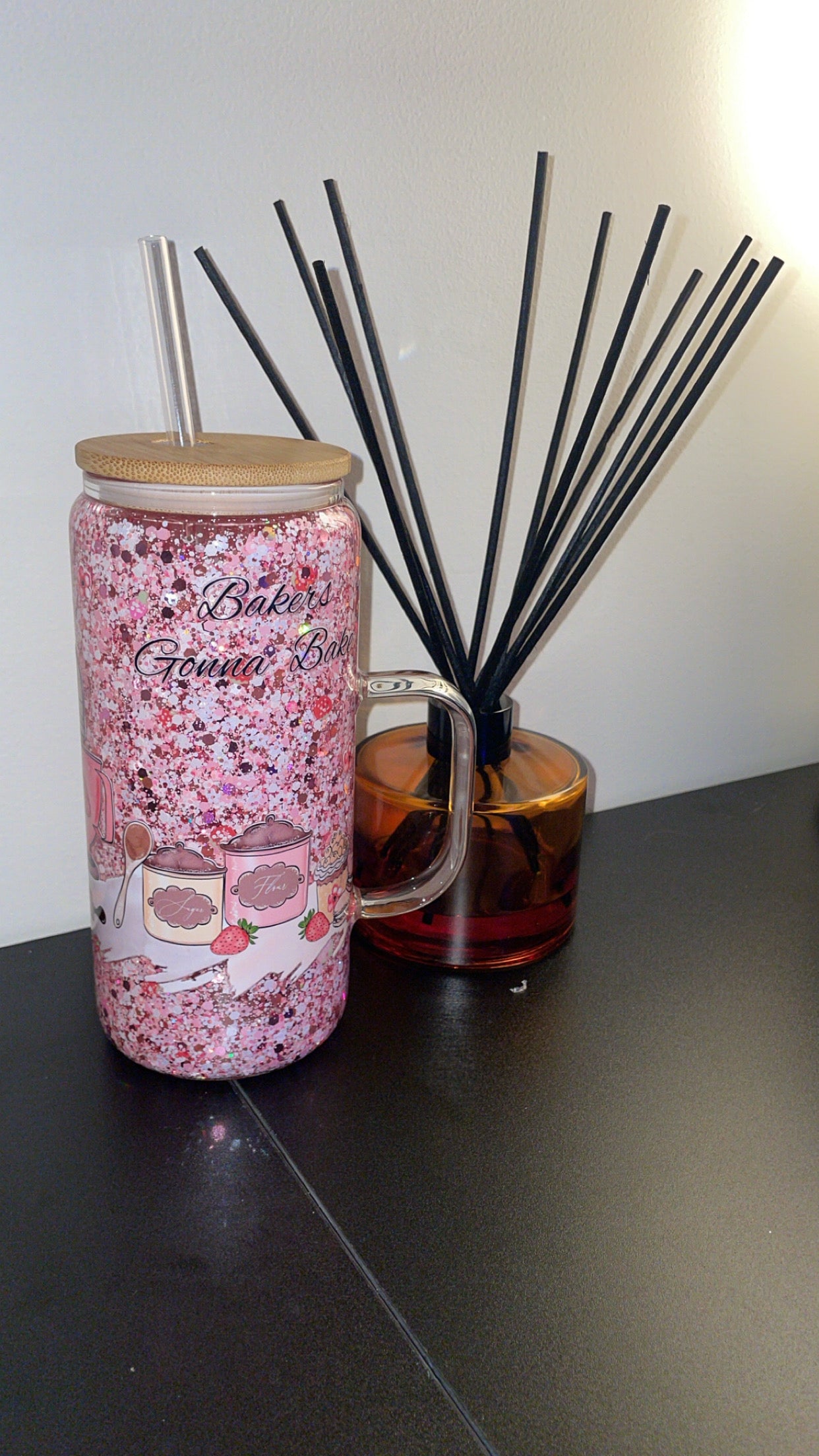 15oz Glass Tumbler with Handle ~ Baker