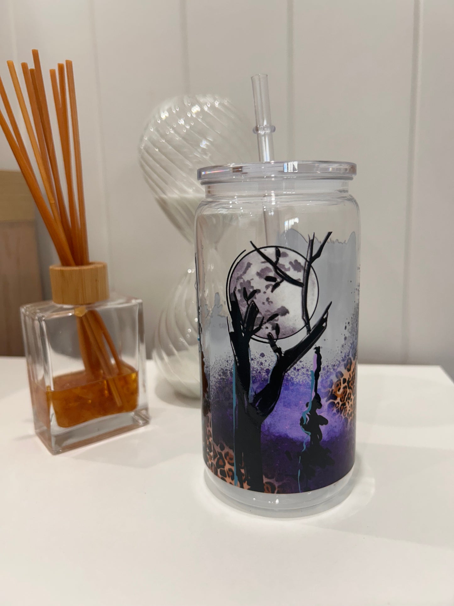 16oz Pre-made Acrylic Libby ~ Wolf