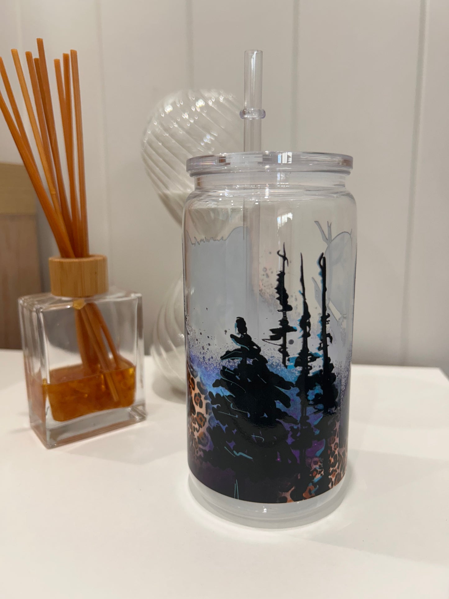 16oz Pre-made Acrylic Libby ~ Wolf
