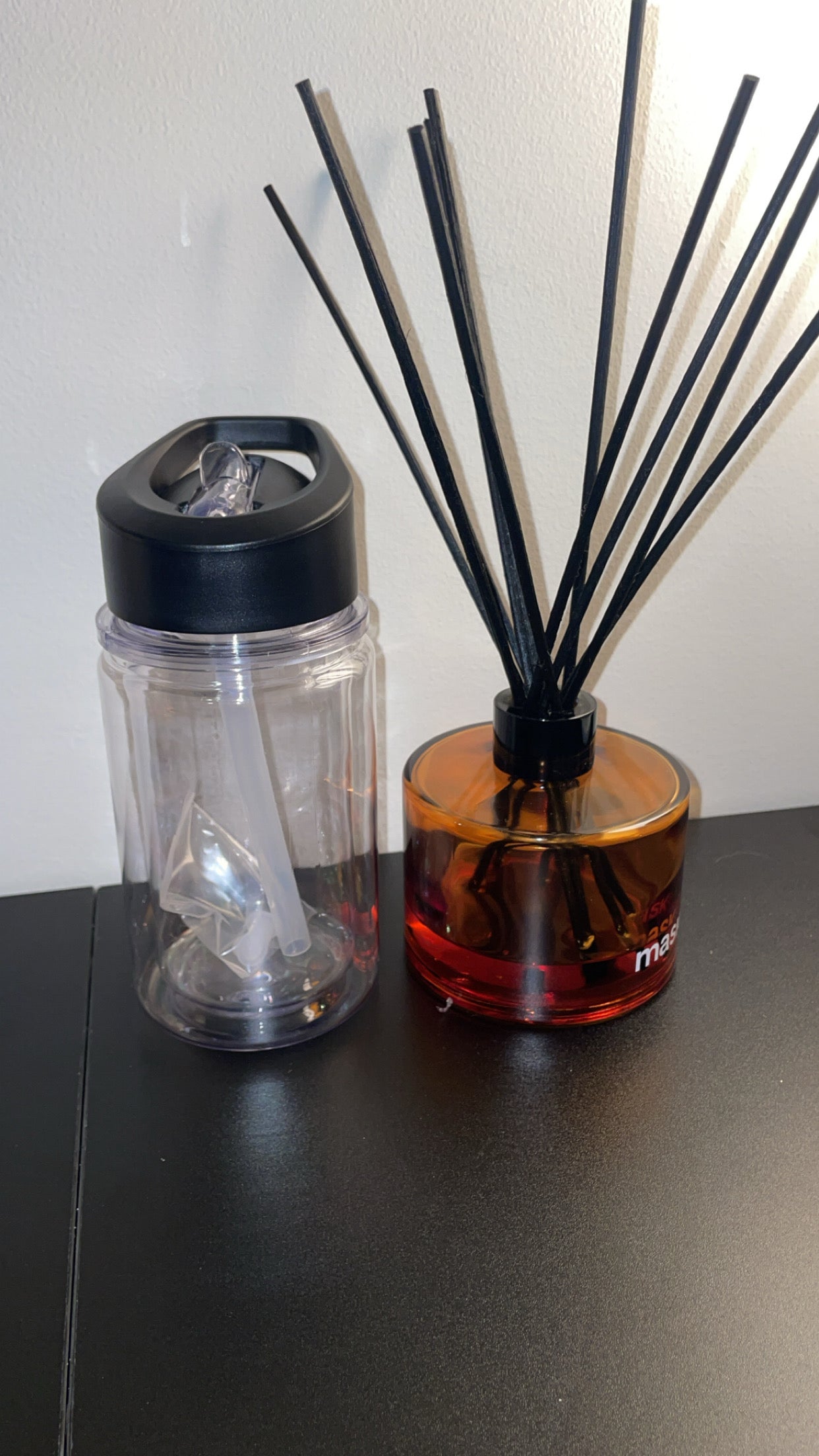 10oz Custom Water Bottle - Coloured Lids